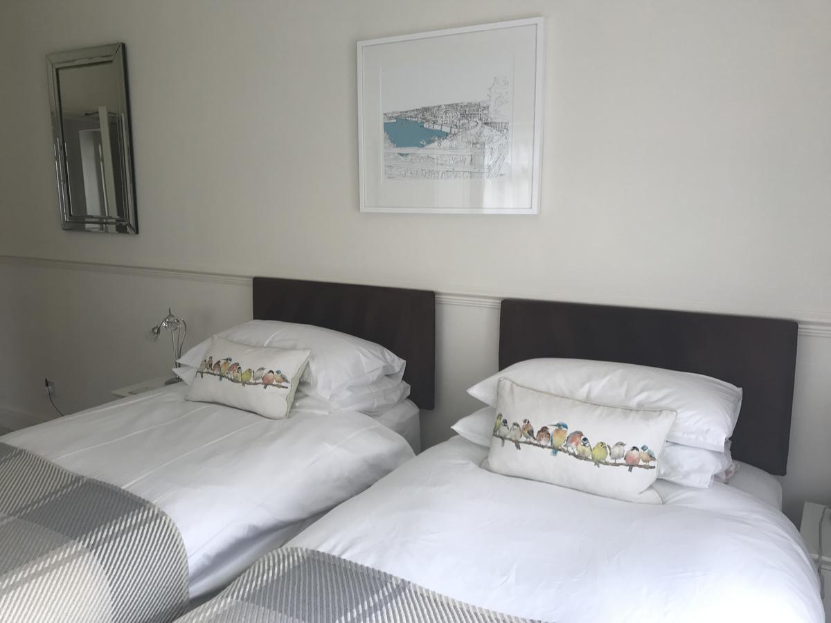 Coombe Bank Guest House ซิดมัธ ภายนอก รูปภาพ